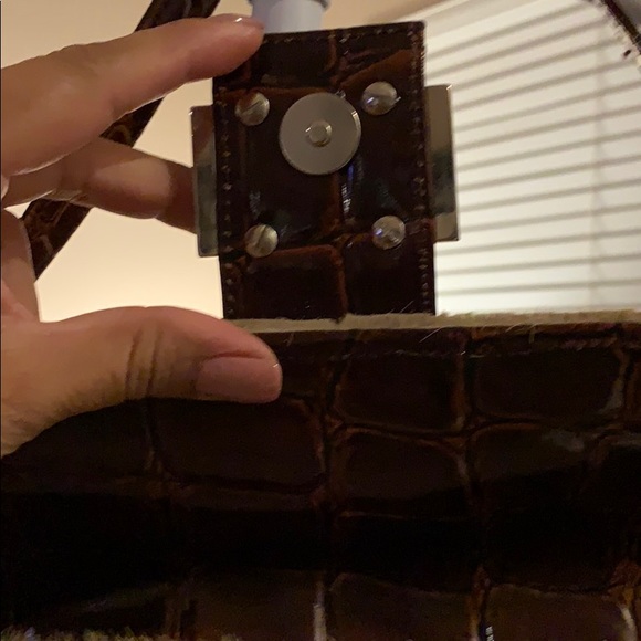 Handbag - Picture 4 of 5